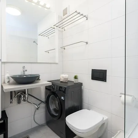 בוקרשט Arrivederci - Elegant 1Br In Belvedere Residence מראה חיצוני תמונה